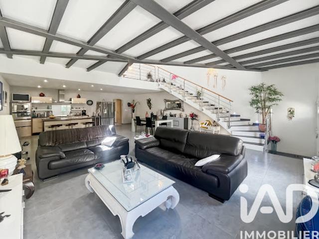 Maison vente à Aix-en-Provence, La Fare-les-oliviers