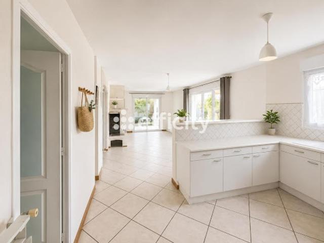 Maison vente à L'Enclouse à Masson, Semussac