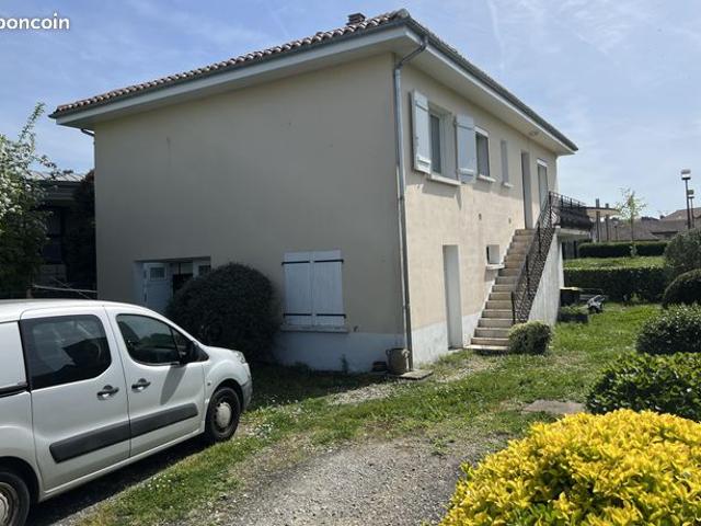 Maison vente à Confolens