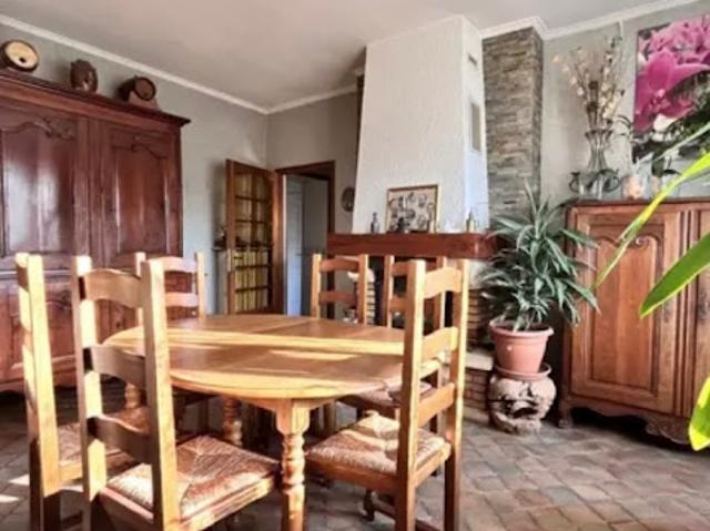Maison vente à Épernay, Reuil