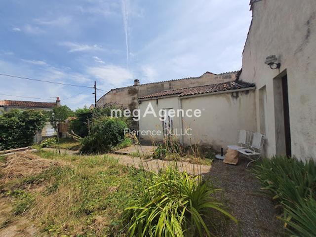 Maison vente à Saintes