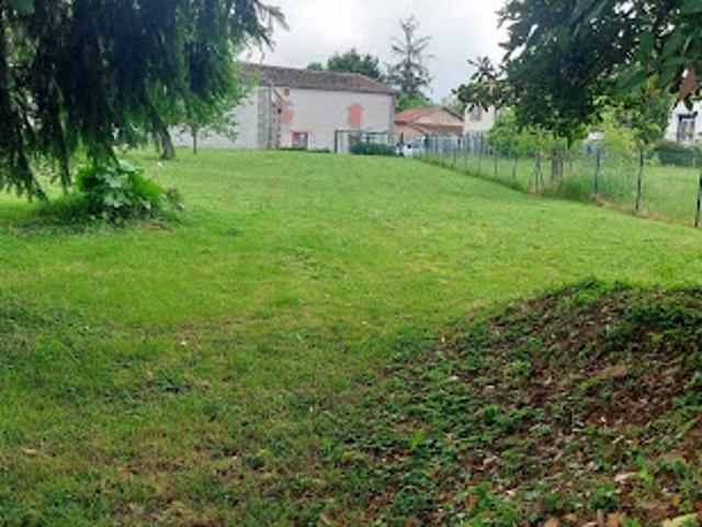 Maison vente à Confolens, Brillac