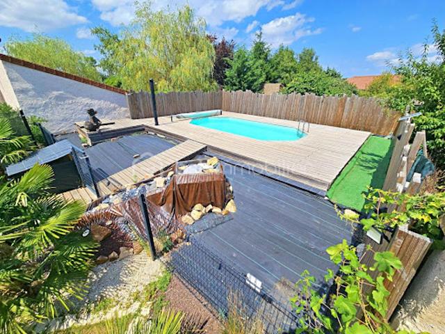 Maison vente à Cordelle, Chez Dupin