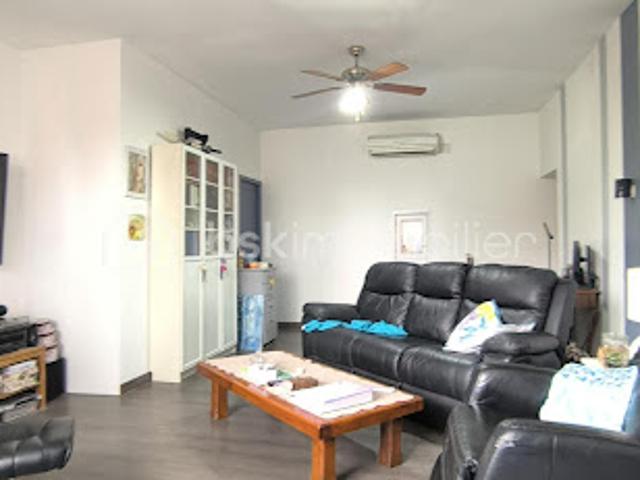 Maison vente à Narbonne, Conilhac-corbières