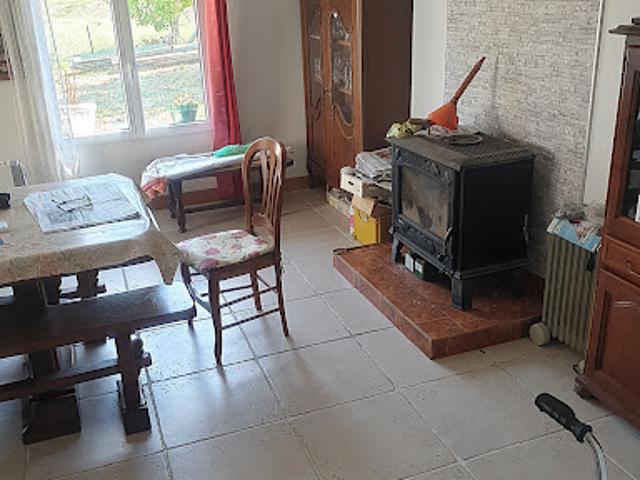 Maison vente à Angoulême, Chalais
