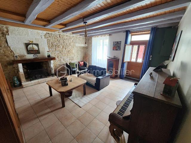 Maison vente à Parthenay, Saint-pompain