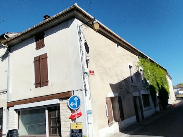 Maison vente à Nontron, Mareuil