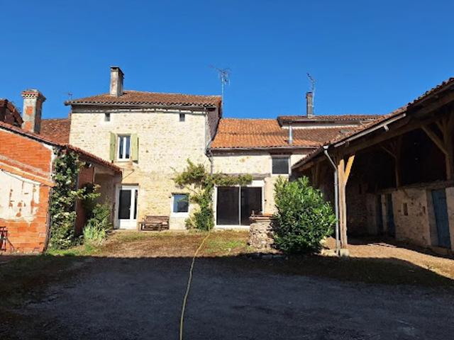 Maison vente à Confolens, Chasseneuil-sur-bonnieure