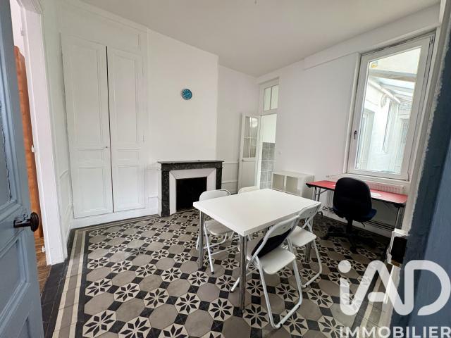 Local Commercial vente à Nanterre, Suresnes