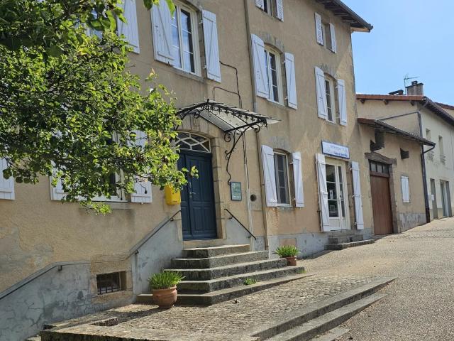 Maison vente à Rochechouart, Saint-laurent-sur-gorre