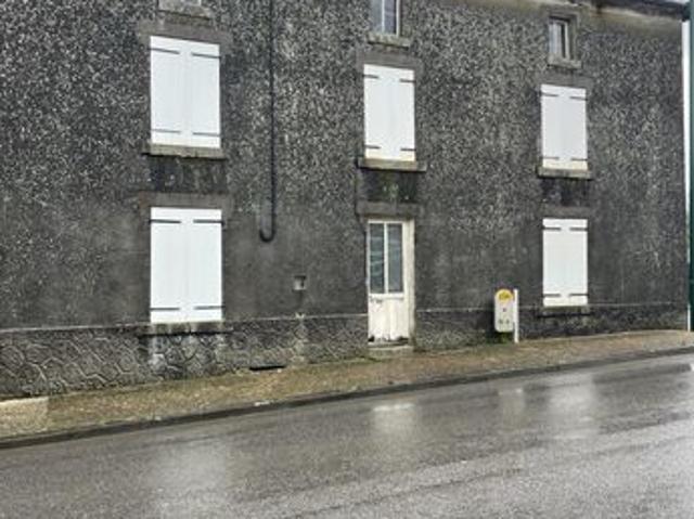 Maison vente à Bressuire, Neuvy-bouin