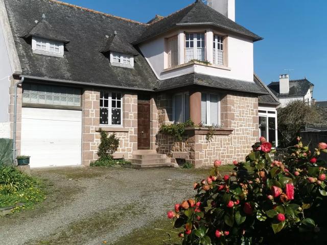 Maison vente à Guingamp, Bretagne