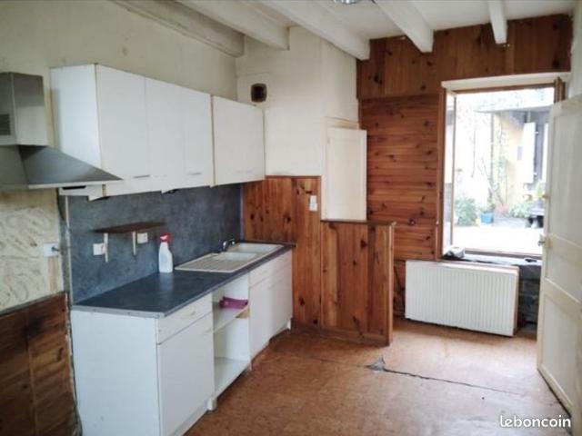 Maison vente à Riom, Volvic