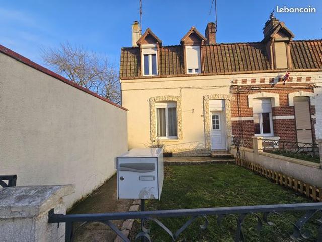 Maison vente à Vervins, Etreux