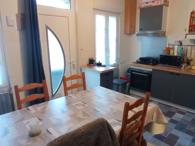 Maison vente à Montluçon, Désertines