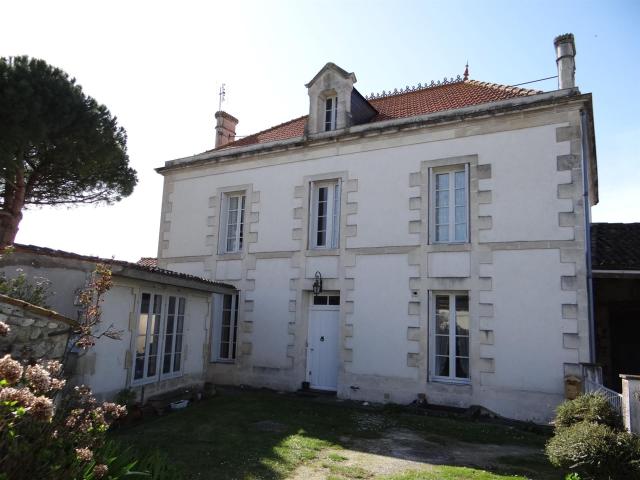 Maison vente à Epargnes