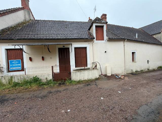 Maison vente à Saint-Amand-Montrond, La Celle