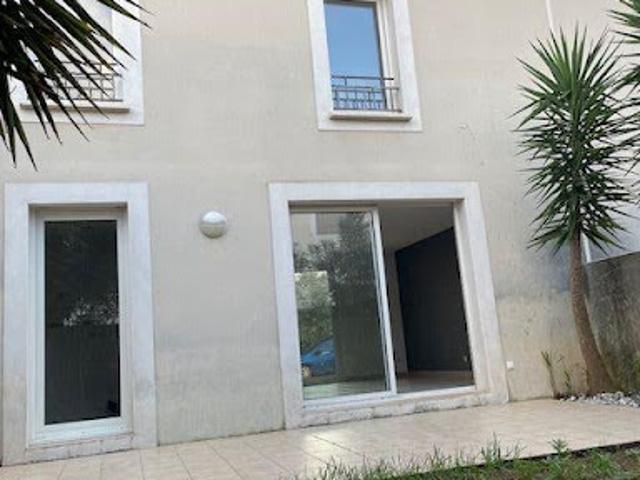 Maison vente à Nîmes, Aigues-mortes