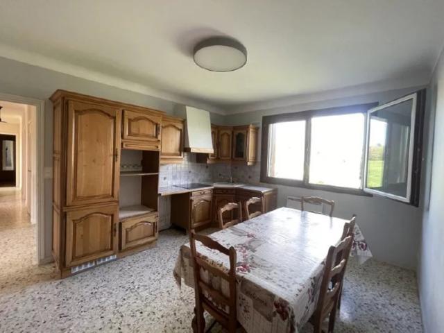 Maison vente à Auxerre, Ligny-le-châtel