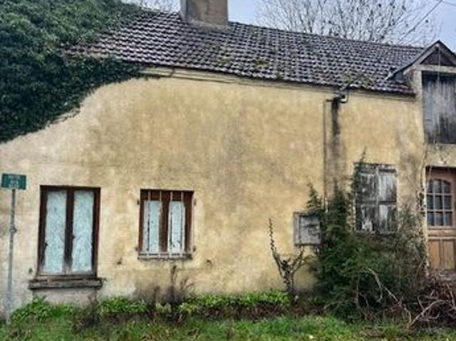 Maison vente à Bourges, Jalognes