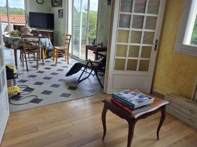 Maison vente à La Roche-sur-Yon, Montaigu