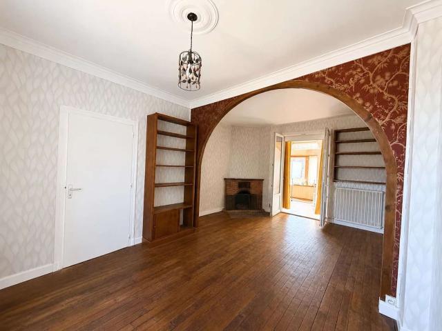 Maison vente à Guingamp, Bretagne