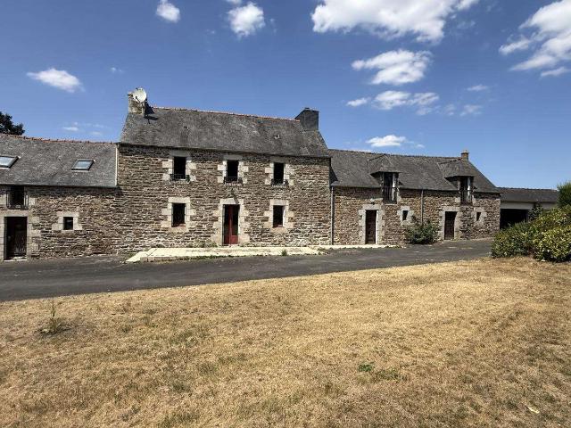 Maison vente à Pont-Melvez, Côtes-d'Armor