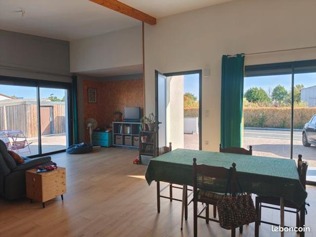 Maison vente à La Roche-sur-Yon, La Bruffière