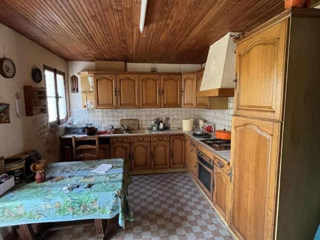 Maison vente à Saint-Denis-d'Orques, Sarthe