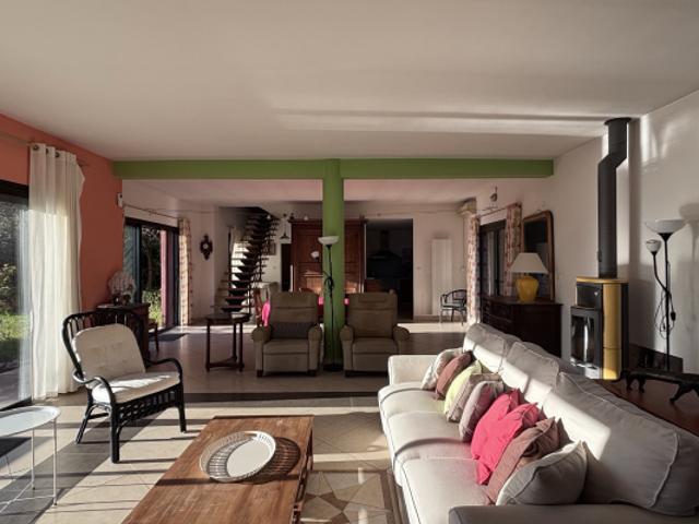 Maison vente à Nîmes, Sommières