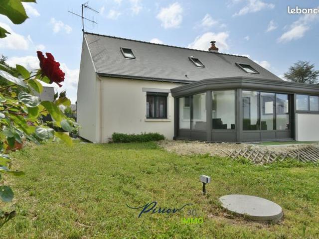 Maison vente à Saumur, Distré