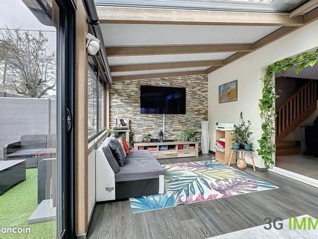 Maison vente à Saint-Julien-en-Genevois, Etrembières