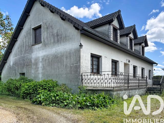 Maison vente à Fontainebleau, Egreville