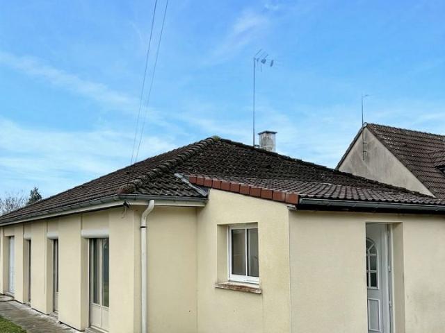 Maison vente à Vierzon, Sainte-thorette