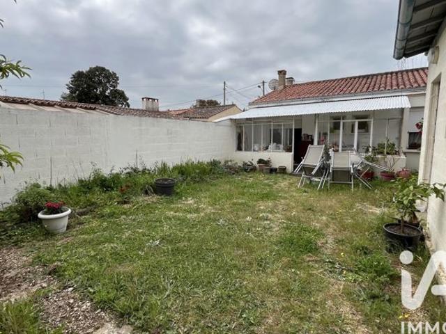 Maison vente à Fontenay-le-Comte, Les Magnils-reigniers