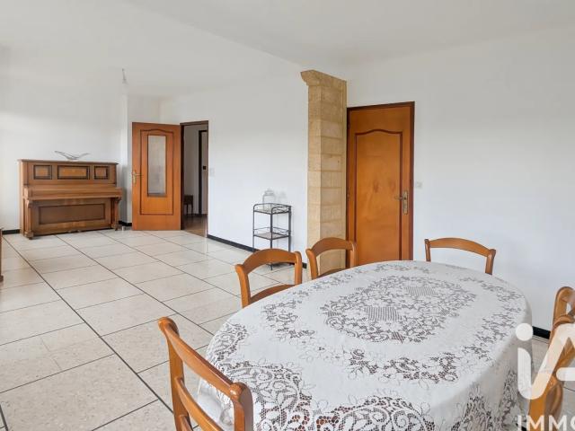 Maison vente à Nîmes, Roquemaure