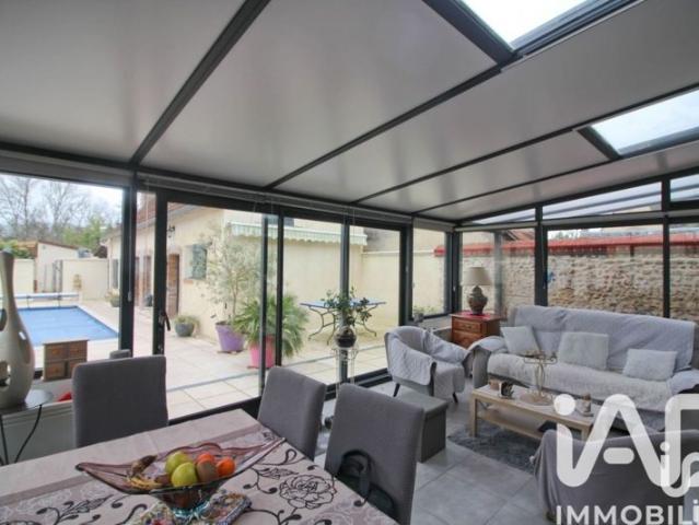 Maison vente à Vierzon, Sainte-montaine