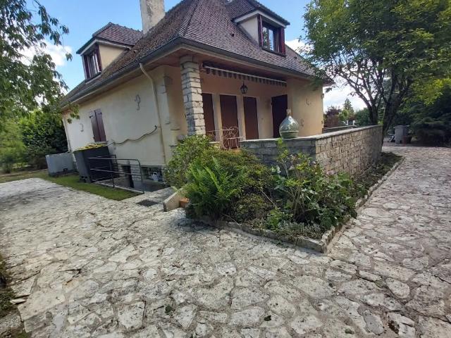 Maison vente à Sens, Chéroy