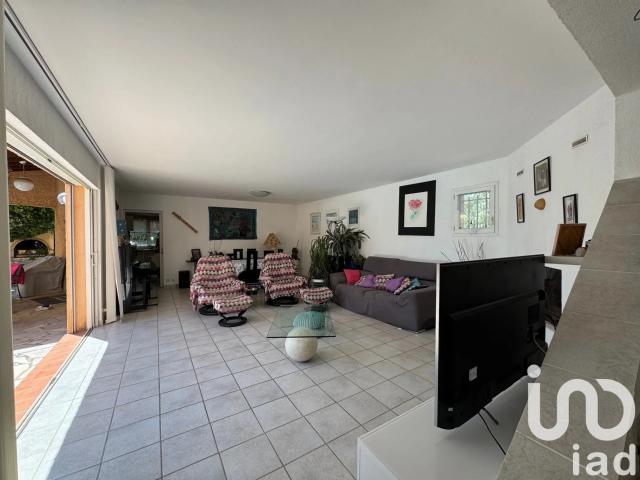 Maison vente à Arrondissement de Toulon, La Londe-les-maures