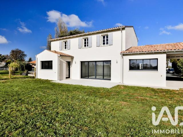 Maison vente à Tout-y-Faut, Magné