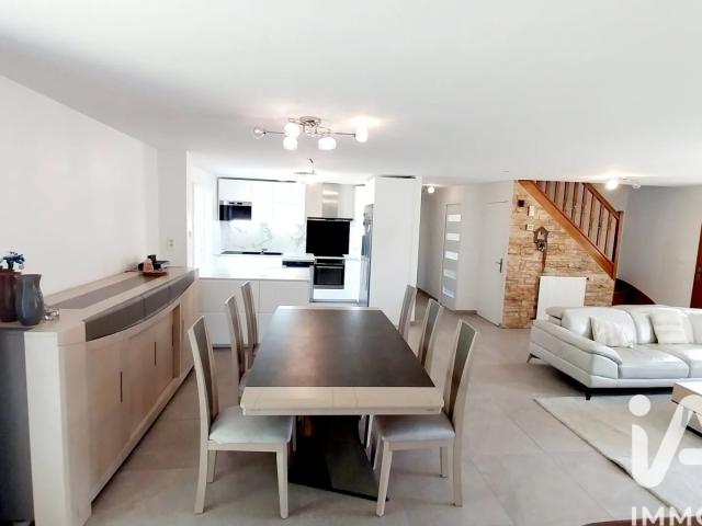 Maison vente à Saint-Germain-en-Laye, Carrières-sur-seine