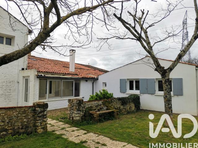 Maison vente à Saintes, Les Gonds