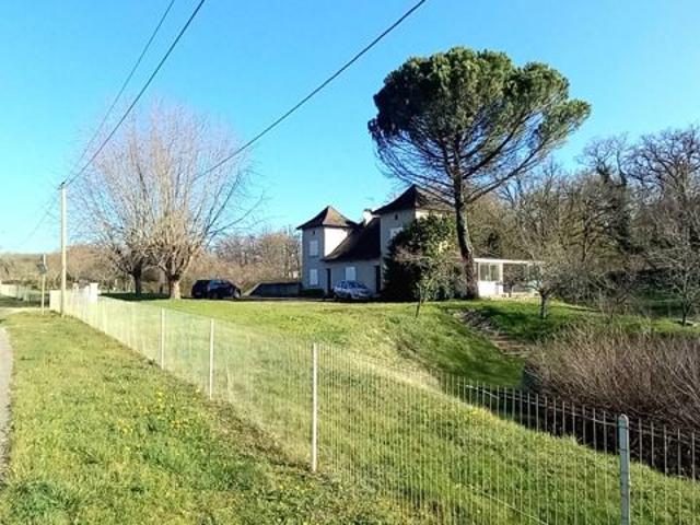 Maison vente à Figeac, Le Bouyssou