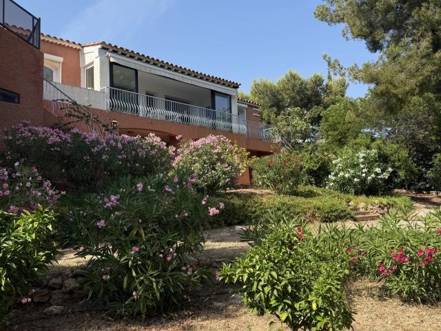 Maison vente à Arrondissement de Toulon, Bandol