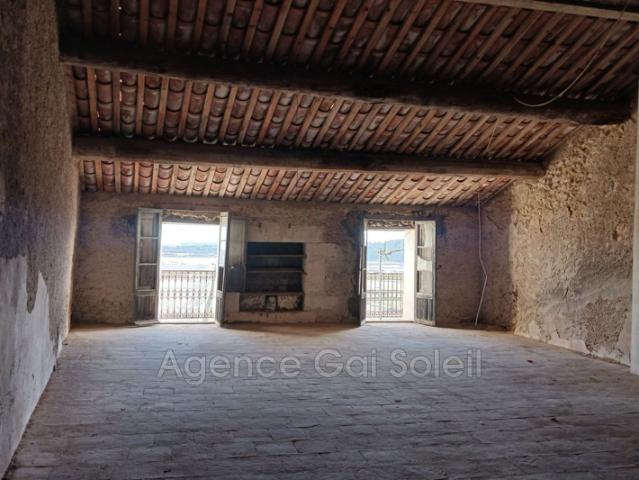 Maison vente à Béziers, Quarante