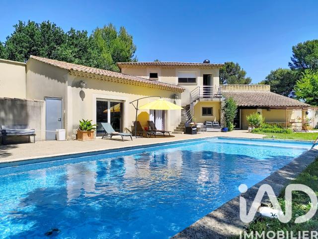 Maison vente à Carpentras, Uchaux