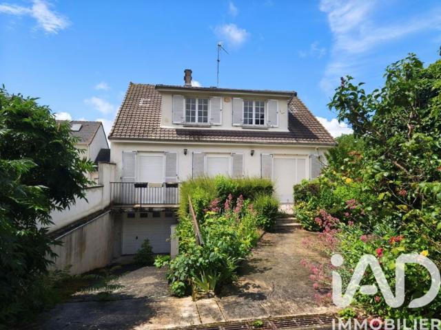Maison vente à Melun, Voisenon