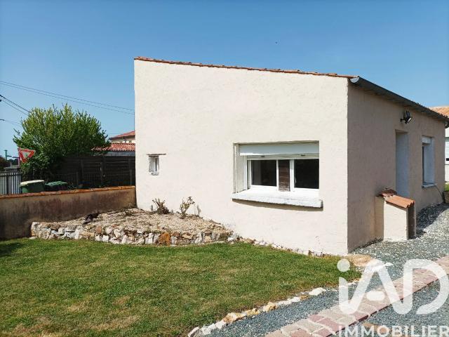 Maison vente à Saintes, Corme-royal