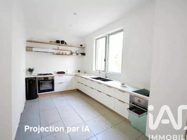 Maison vente à Sens, Paron