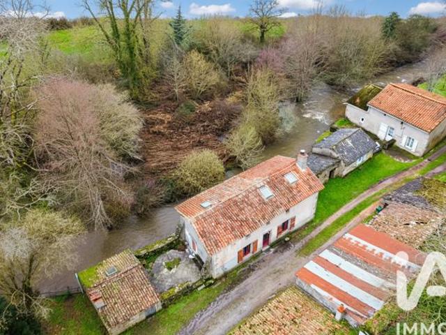 Maison vente à Parthenay, Fénery
